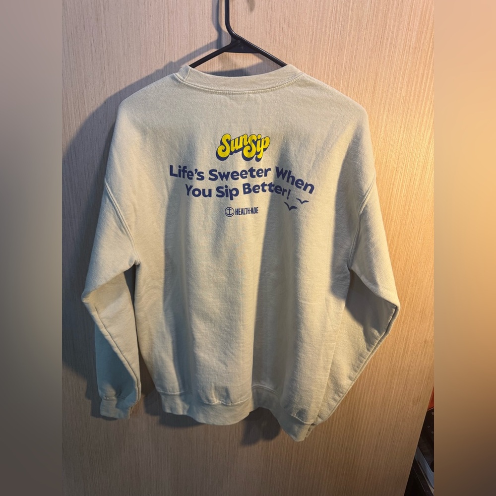 Womens Beige Sun Sip Sweatshirt Size Medium - Picture 4 of 4